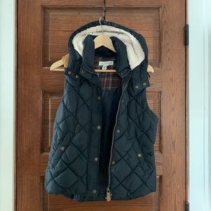 H&M Puffer Vest with hood